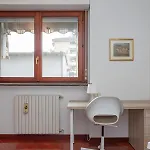 Metro 4 Spacious And Bright Three-room Apartment Milan