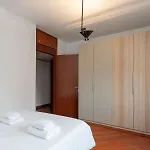Metro 4 Spacious And Bright Three-room * 米兰